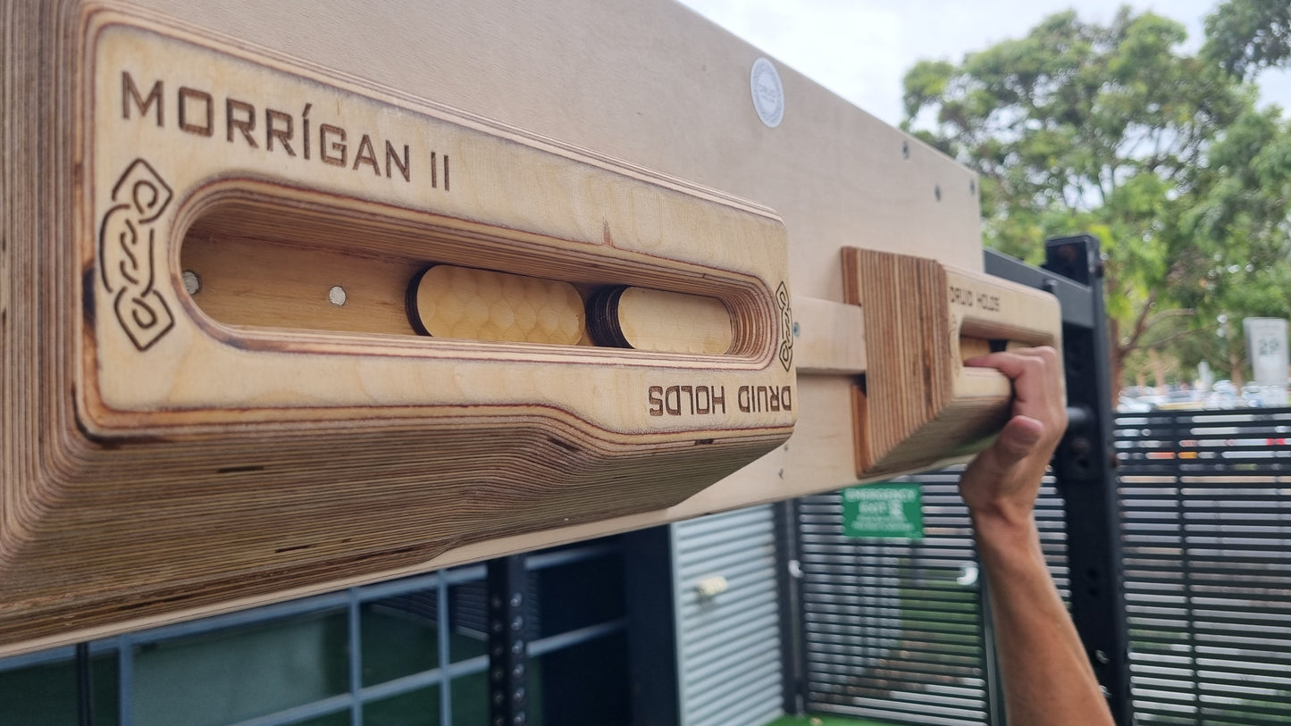 Morrígan II Hangboard
