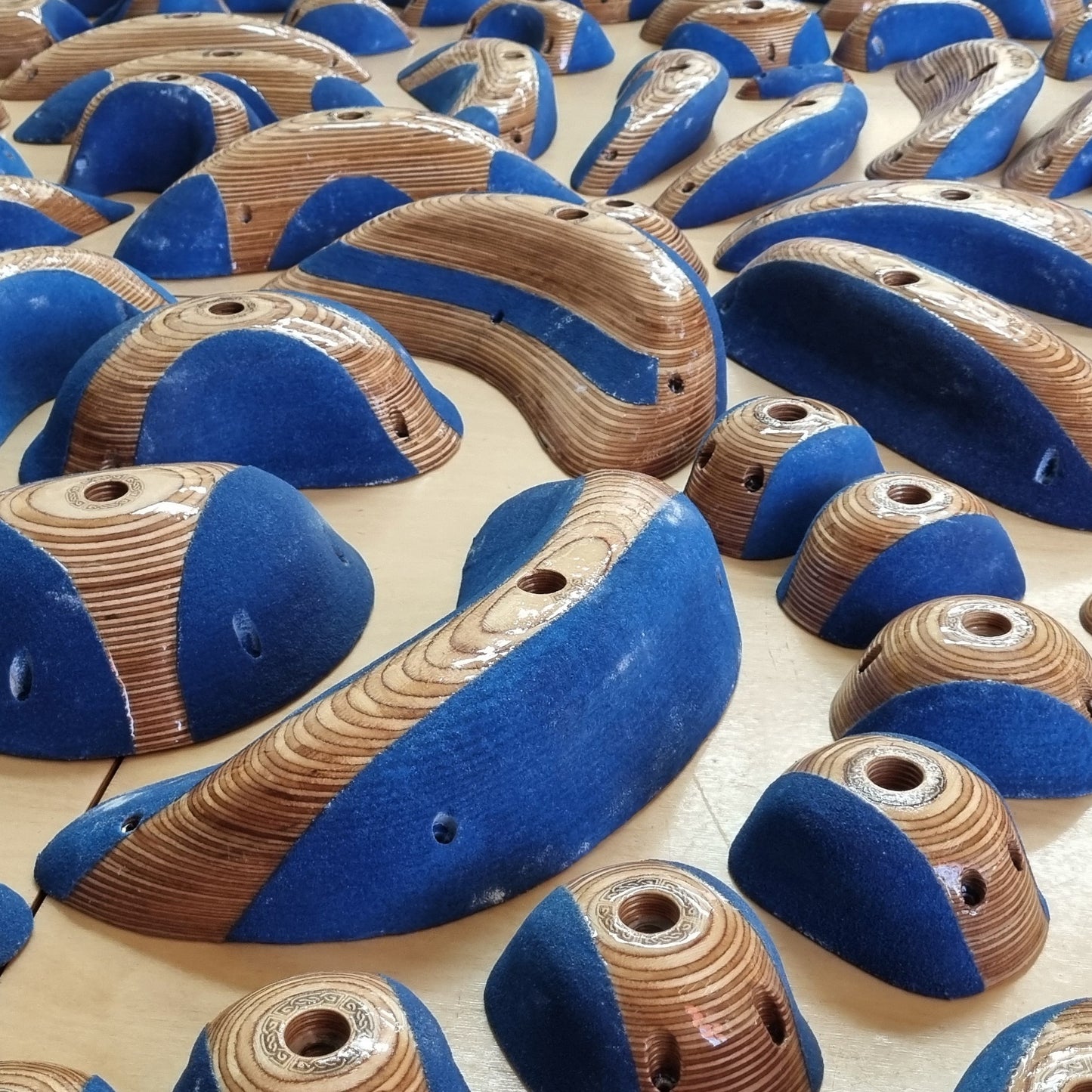 Blue Dual Texture Holds full set